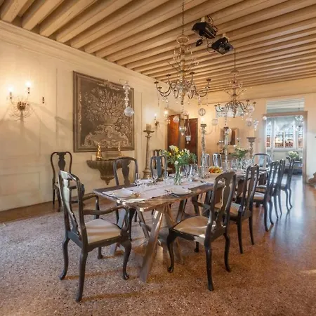Ca' Erizzo Dream Apartment, Spectacular Views From The Amazing Terrace! Lejlighed *