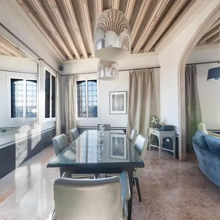 Ca' Erizzo Dream Apartment, Spectacular Views From The Amazing Terrace! Lejlighed *