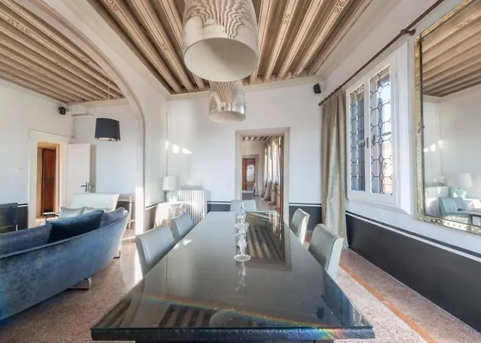 Ca' Erizzo Dream Apartment, Spectacular Views From The Amazing Terrace! *